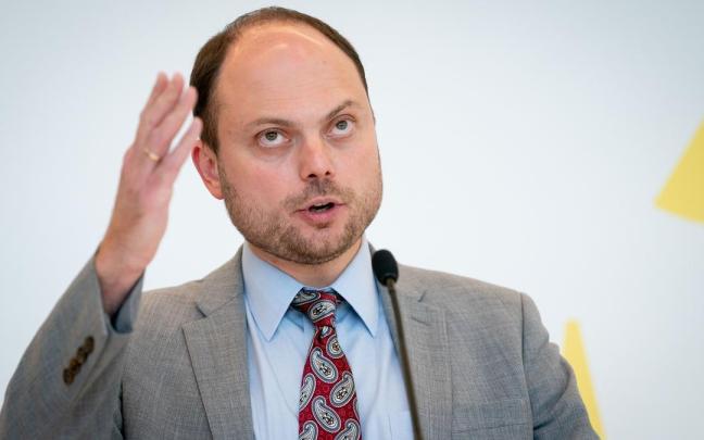 Foto de archivo del periodista y opositor ruso Vladimir Kara-Murzá.