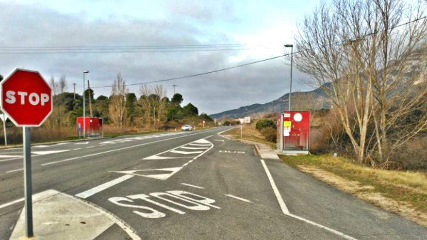 Las marquesinas del cruce de Leza en las inmediaciones del hospital