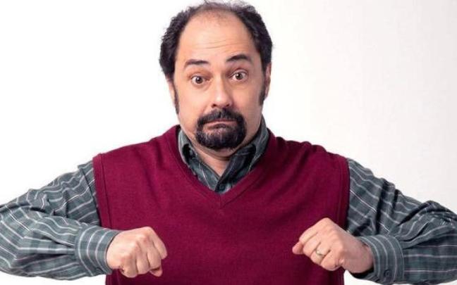 Jordi Sánchez, interpretando a Antonio Recio. Jordi Sánchez, interpretando a Antonio Recio.