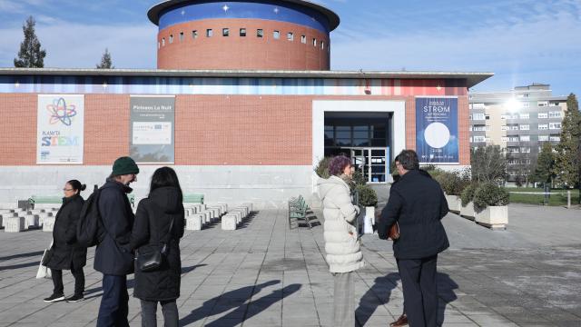 Exterior del Planetario de Pamplona