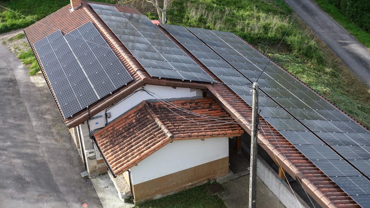 Infraestructura fotovoltaica de la comunidad energética de Sojo en Ayala