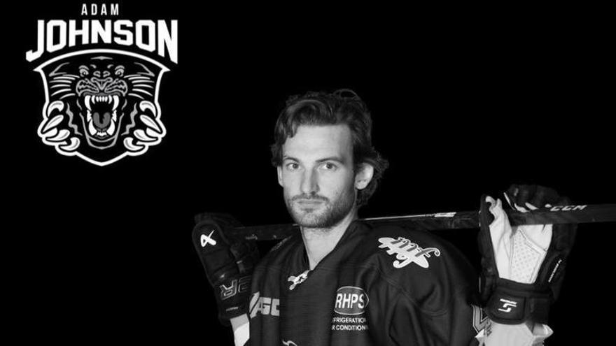 El jugador de hockey fallecido Adam Johnson.