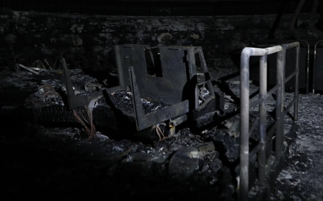 Interior del Planetario de Pamplona afectado por el incendio