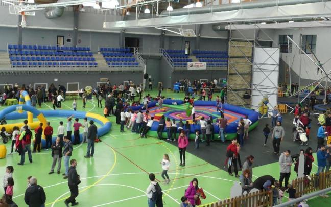 PIN en el polideportivo Bañueta de Amurrio