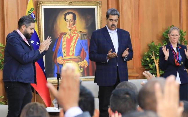 Maduro ha encabezado este martes un encuentro de oración por la paz.