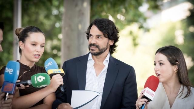 La pareja de la presidenta de la Comunidad de Madrid, Alberto González Amador, a su llegada a los Juzgados de Plaza de Castilla, a 30 de junio de 2026.