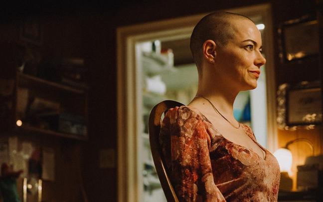 La actriz Emma Stone en 'Bugonia'.