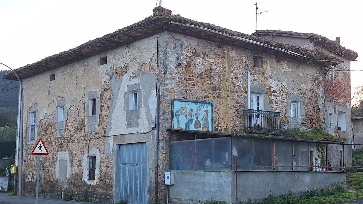 Baserri en Okondo