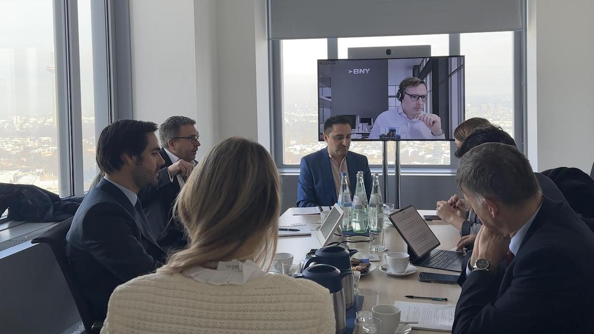 Antes de llegar a Fráncfort el Gobierno Vasco se reunió con inversores en Milán