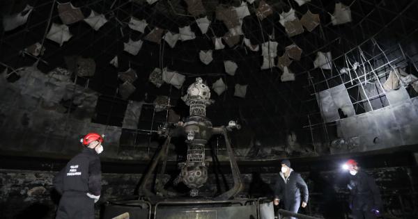 Interior del Planetario de Pamplona afectado por el incendio