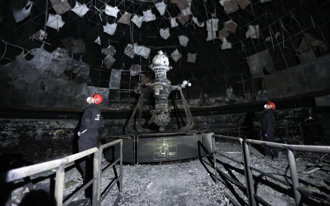 Interior del Planetario de Pamplona afectado por el incendio
