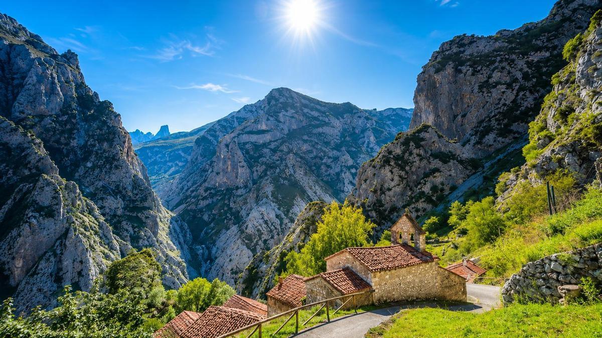 La puerta a los Picos de Europa