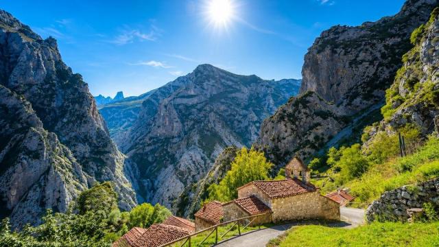 La puerta a los Picos de Europa