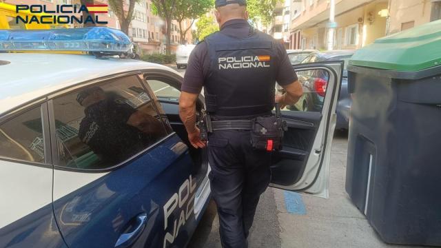Agente de la Policía Nacional.