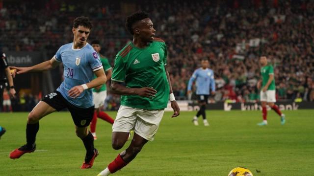 Álvaro Djaló en su debut en San Mamés