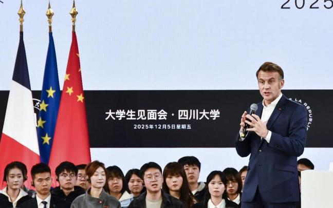 El presidente francés, Emmanuel Macron, durante su visita a China