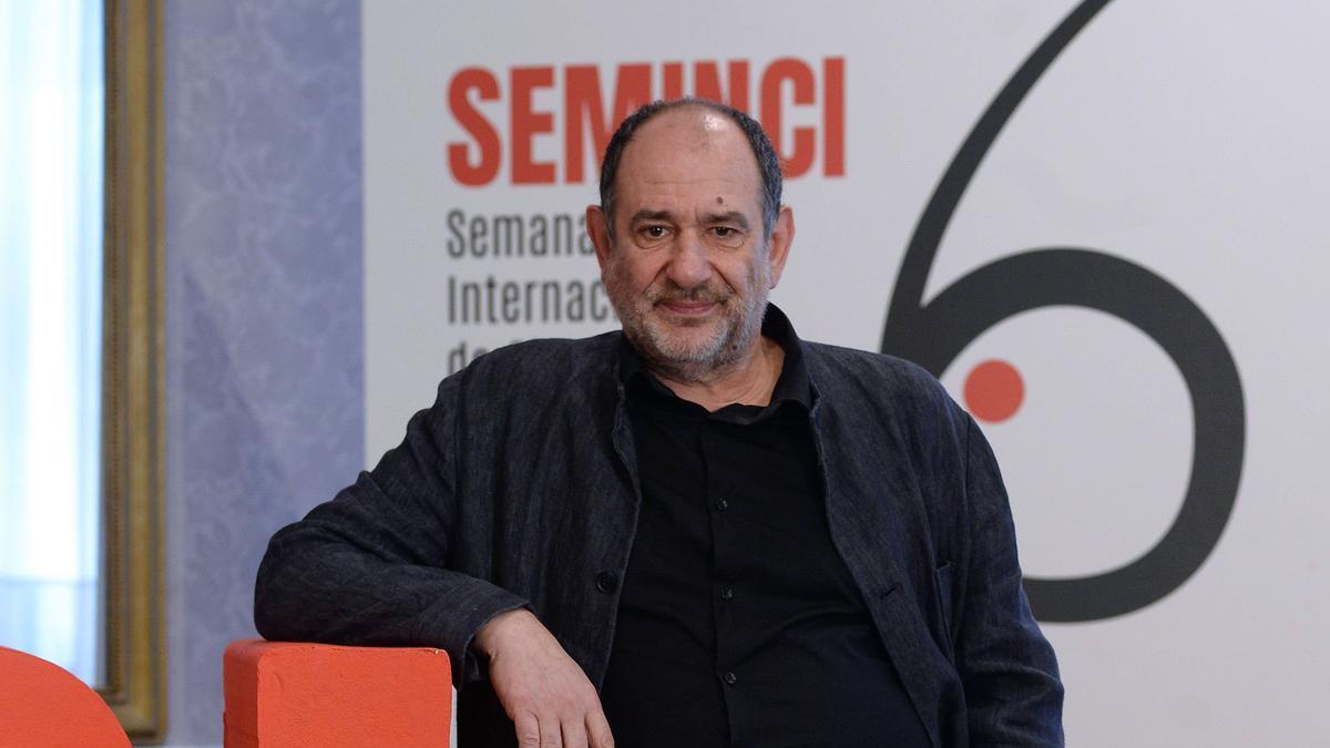 El actor Karra Elejalde posa durante la presentación de la película "Vasil" en la Semana Internacional de Cine de Valladolid (SEMINCI)