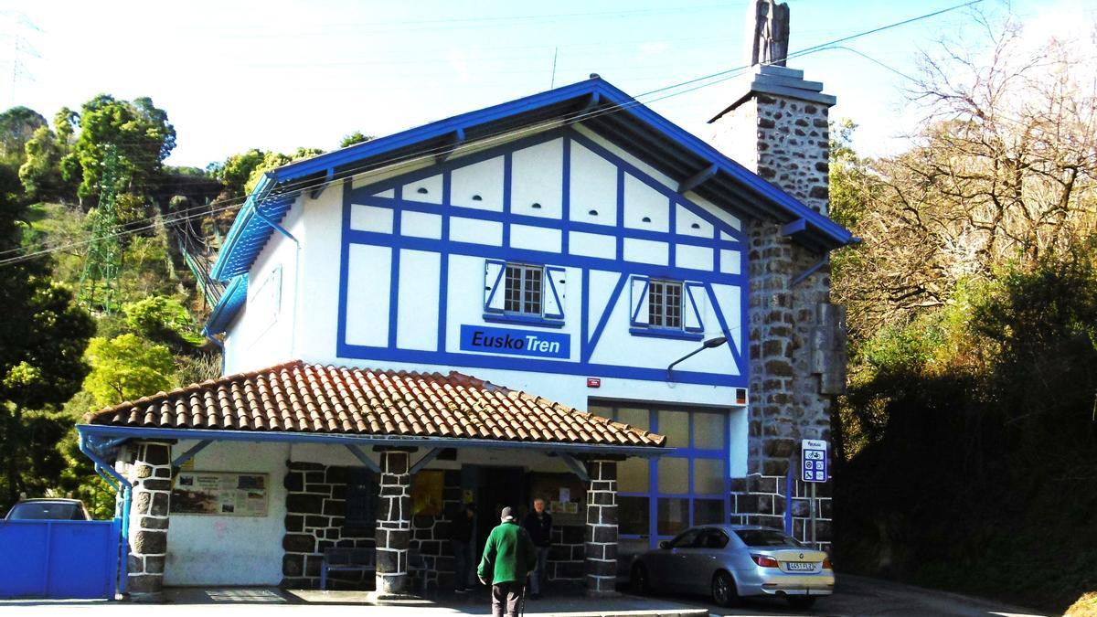 Estación inferior del funicular.