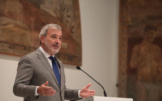 El alcalde de Barcelona, Jaume Collboni, durante una rueda de prensa. El alcalde de Barcelona, Jaume Collboni, durante una rueda de prensa.
