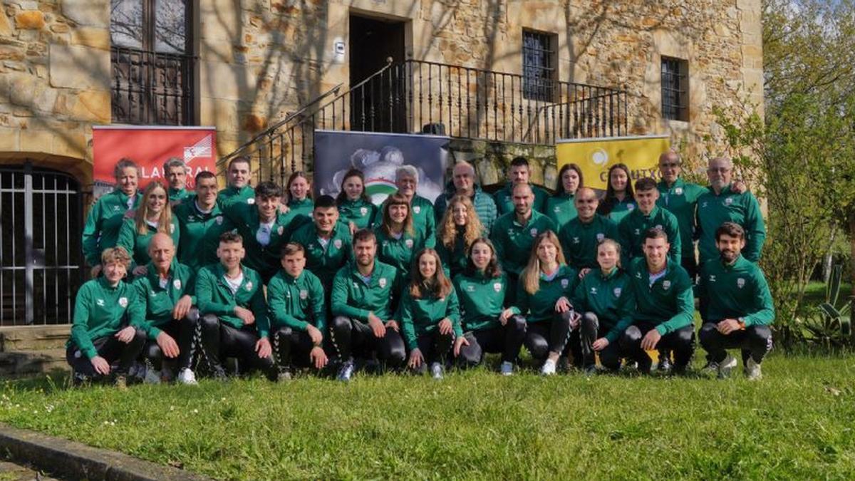 Los representantes de Euskal Selekzioa que competirán en el Campeonato del Mundo de Mendoza de la CIJB.