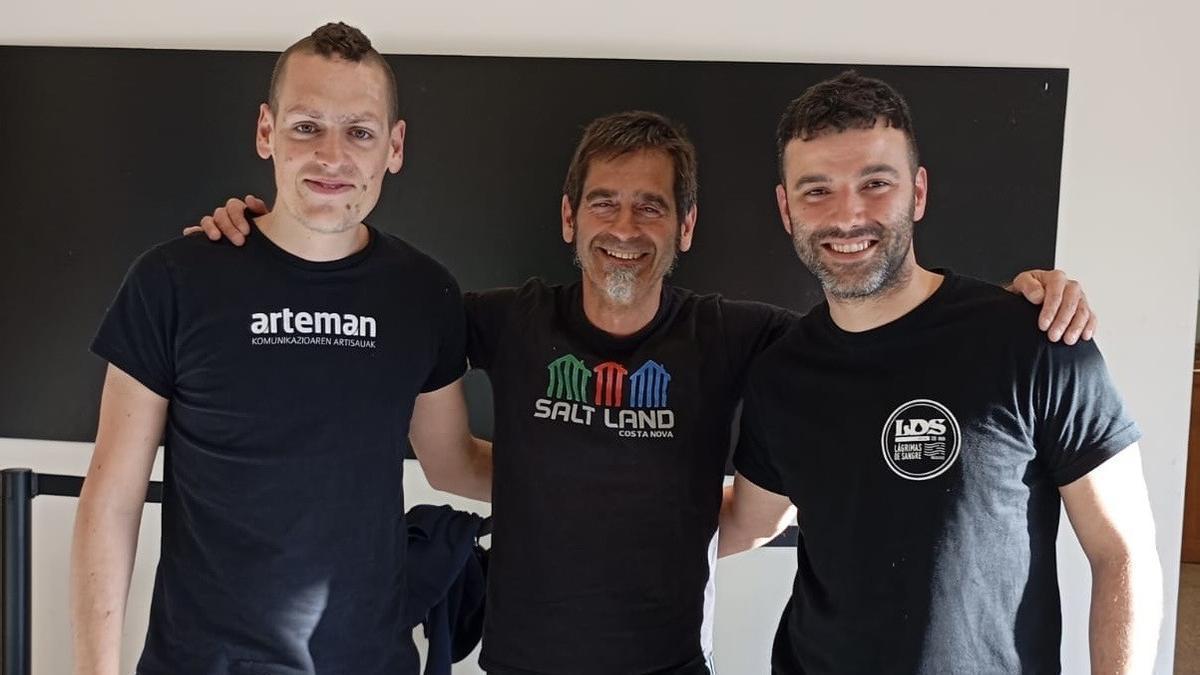 Beñat Abasolo, Anakotz Lasarte y Mikel y Mikel Serrato