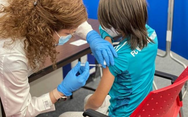Euskadi refuerza la protección frente a la gripe con más facilidades para vacunarse.