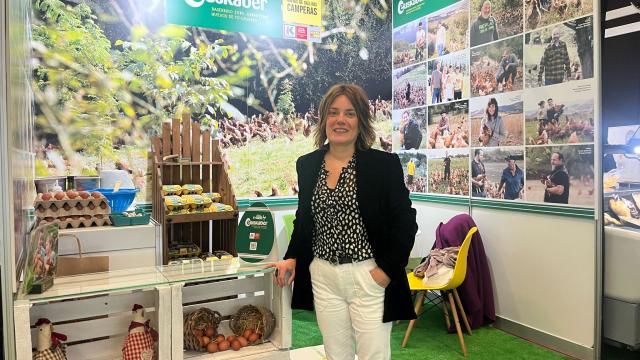 Karmele Pikabea, gerente de Euskaber, en la feria Gustoko.