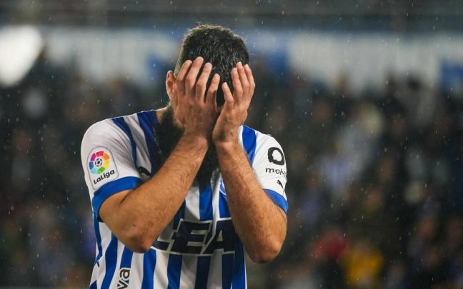 Asier Villalibre, durante el Alavés-Lugo disputado el sábado en Mendizorroza.