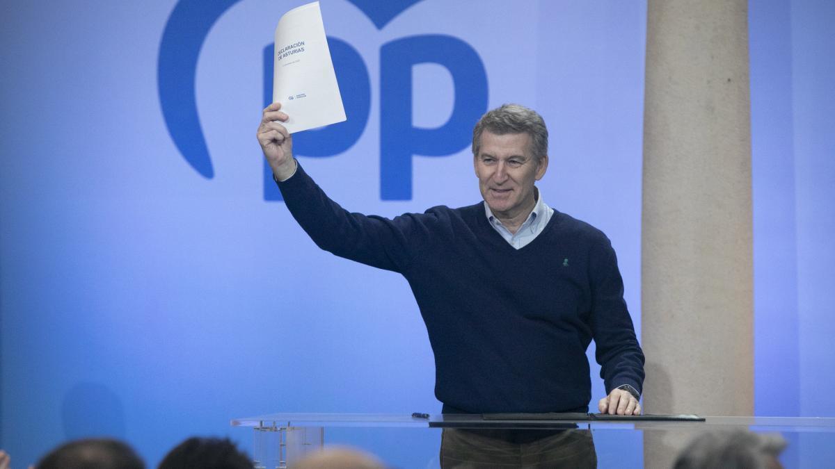 El presidente del PP, Alberto Núñez Feijóo, durante la clausura del acto de presentación de la 'Declaración de Asturias'