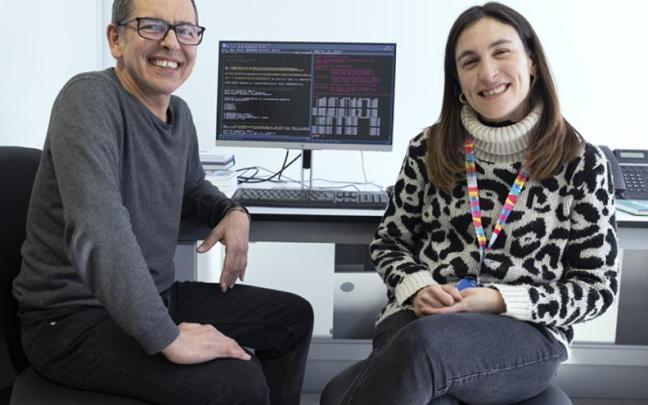 Euskal Herriko Unibertsitateko irakasle José Ramón Bilbao Catalá eta Nora Fernández Jiménez