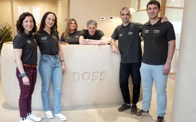 El equipo de profesionales del Centro Médico DOSS, ubicado en la plaza Resines y Olóriz, en el barrio del Antiguo.