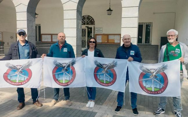 Los convocantes confían en una respuesta masiva de la ciudadanía contra el parque eólico / E. Zunzunegi Los convocantes confían en una respuesta masiva de la ciudadanía contra el parque eólico