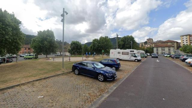 Vista de Geltoki Plaza donde se construirá el nuevo centro de día de Artziniega