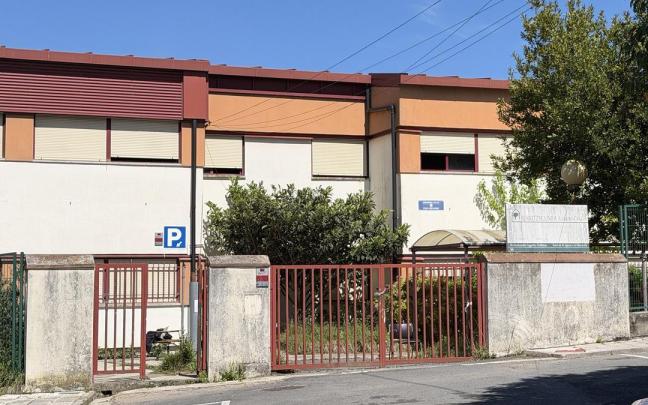 Edificio okupado en el barrio de Oztaran