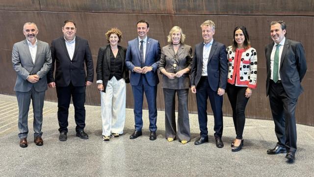El vicelehendakari segundo y consejero de Economía, Trabajo y Empleo, Mikel Tores, en la clausura del VI Encuentro Empresarial de la FVEM, en Bilbao
