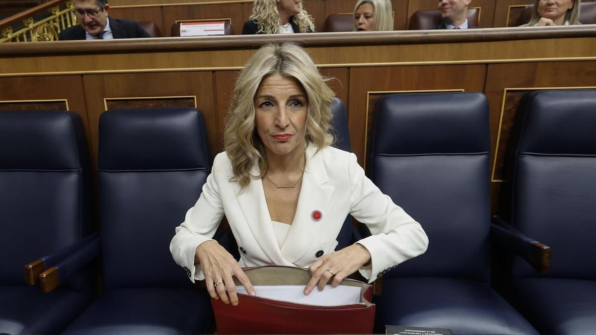 Yolanda Díaz durante el debate de investidura de Pedro Sánchez.