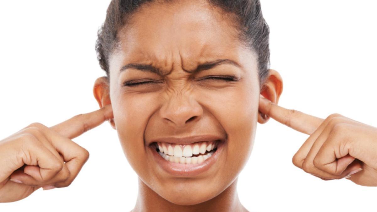 El Ayuntamiento de Deba ha puesto en marcha una campaña apelando a la convivencia y el derecho al descanso ante los ruidos por la noche.