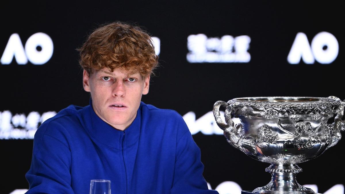 El tenista italiano Jannik Sinner, número uno del mundo, tras su victoria en el Abierto de Australia.