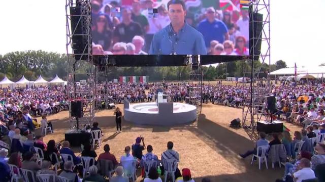 Imanol Pradales durante su discurso en el Alderdi Eguna 2025.