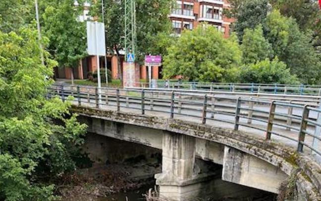El rio Ibaizabal a su paso por Iurreta