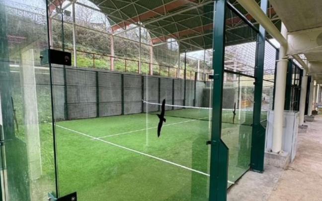 Reabierta la pista de pádel de Mallabia