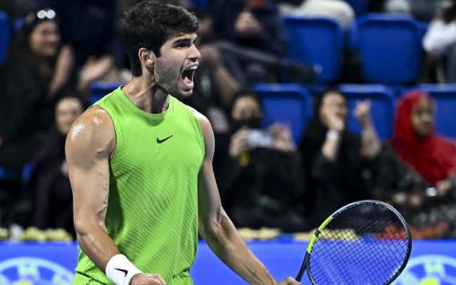 Carlos Alcaraz durante el torneo de Doha.