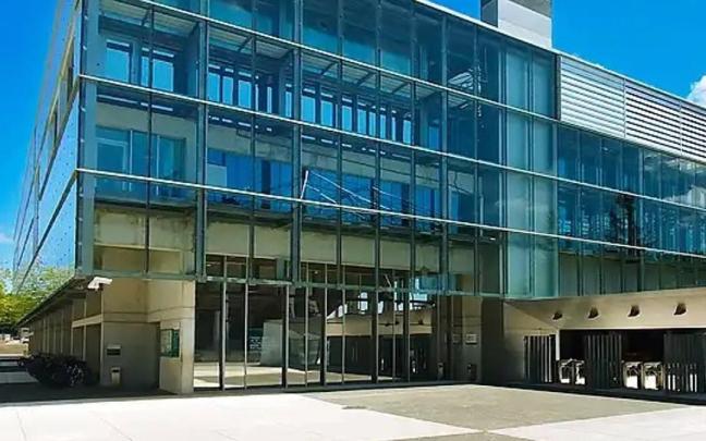 Gasteizko Udalak milioi bat euro inbertituko du udal eraikinetako "funtsezko" bi sistema berritzeko.