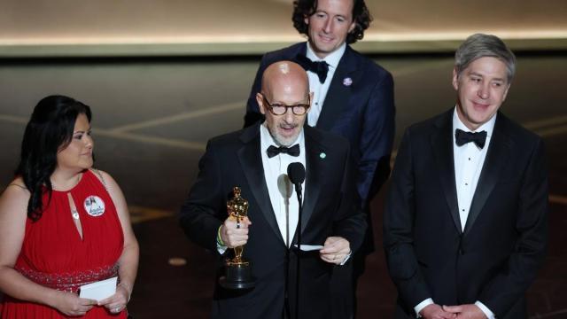 'All The Empty Rooms', mejor corto documental.