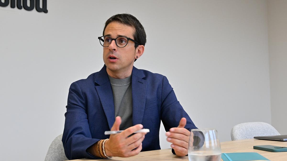 El portavoz de EH Bildu, en la sede de su partido en Bilbao.