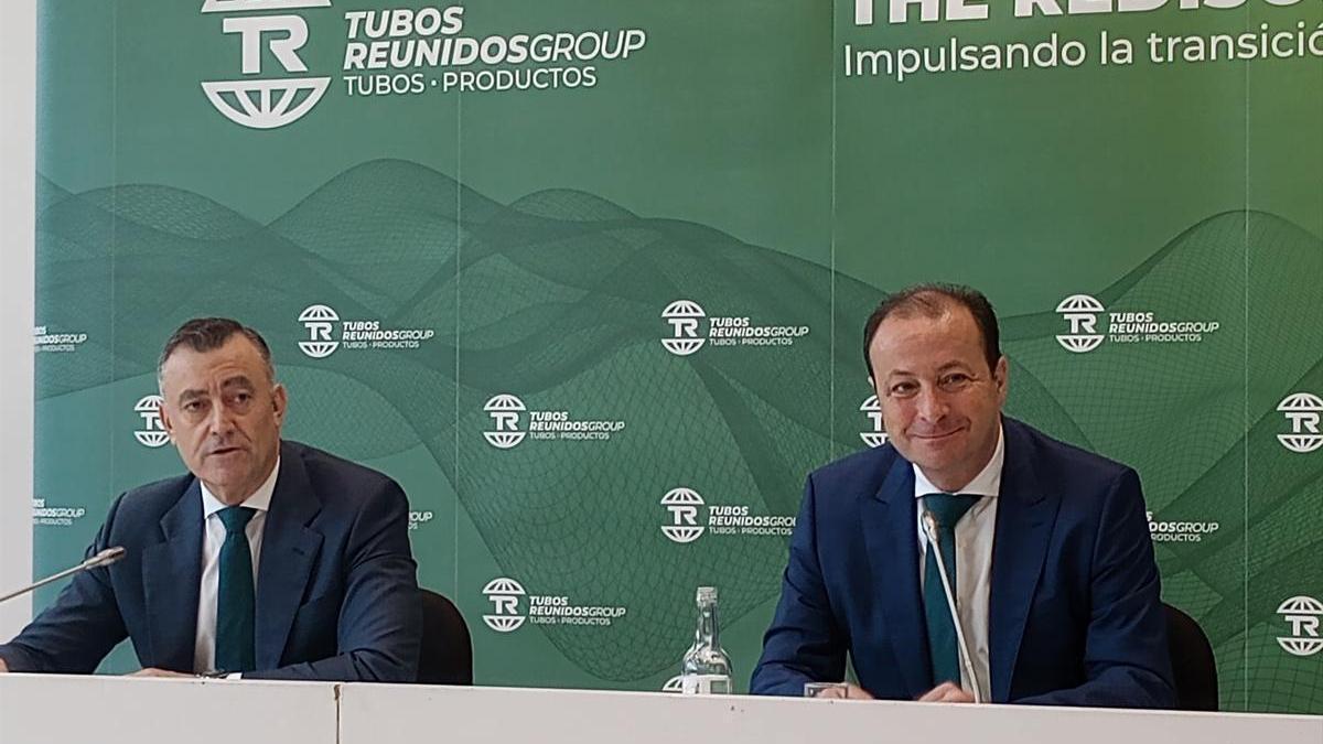 Francisco Irazusta (izquierda), expresidente de Tubos Reunidos.