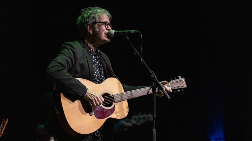 Ruper Ordorika durante un concierto