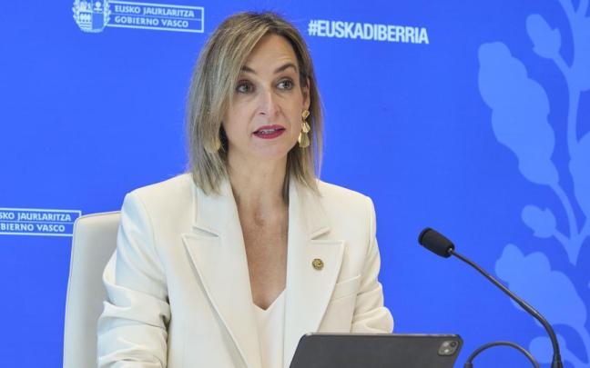 La consejera de Autogobierno, Maria Ubarretxena, este martes en la rueda de prensa posterior al Consejo de Gobierno