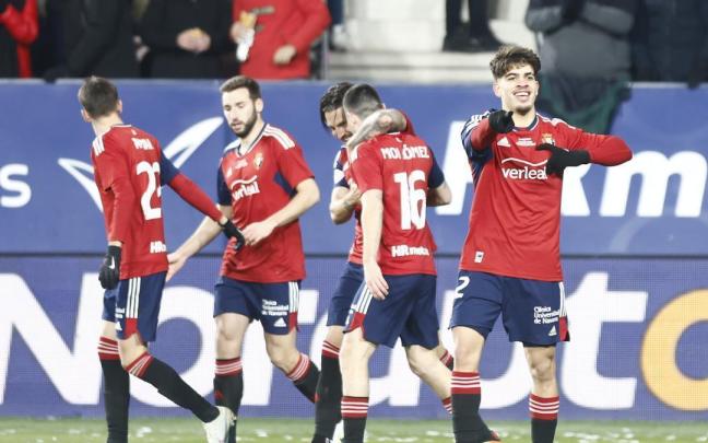 Abde celebra el gol de la victoria. Abde celebra el gol de la victoria.