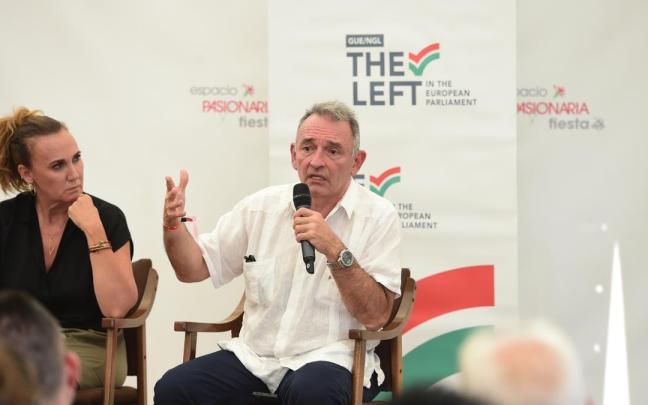 El secretario general del PCE y diputado de Sumar, Enrique Santiago, durante el debate ‘Gobernar para transformar y avanzar en derechos’
